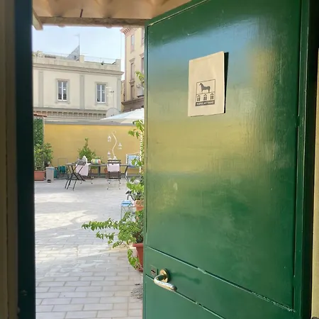 Art Terrace * ナポリ