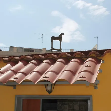 Art Terrace Nyaraló