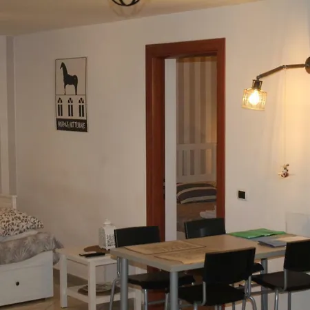 Art Terrace * Napels