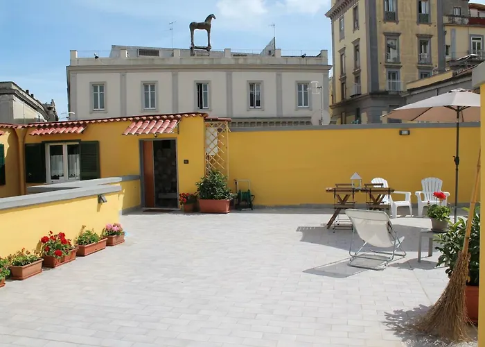 Art Terrace * Napoli